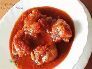 Video: Nigerian Chicken Stew (tomato based) | Nigerian Food Recipes